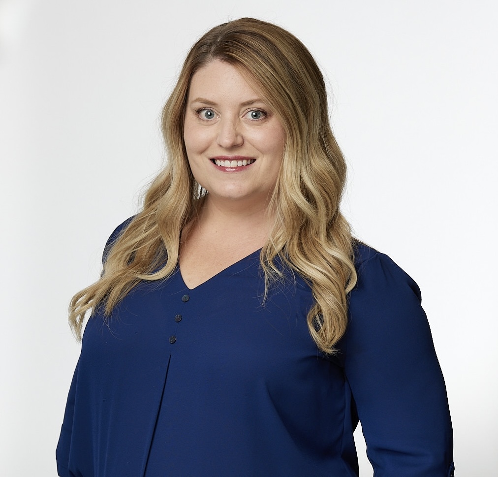 Melissa Laursen headshot.